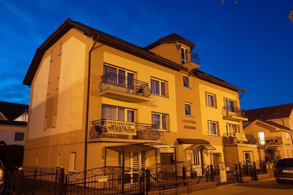 Marmat Leba Appartement Buitenkant foto